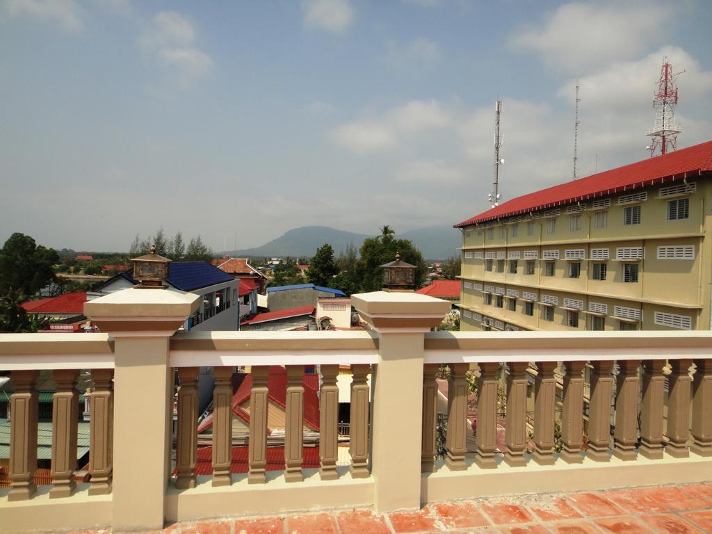 Borey Vatanac Guesthouse Kampot Luaran gambar